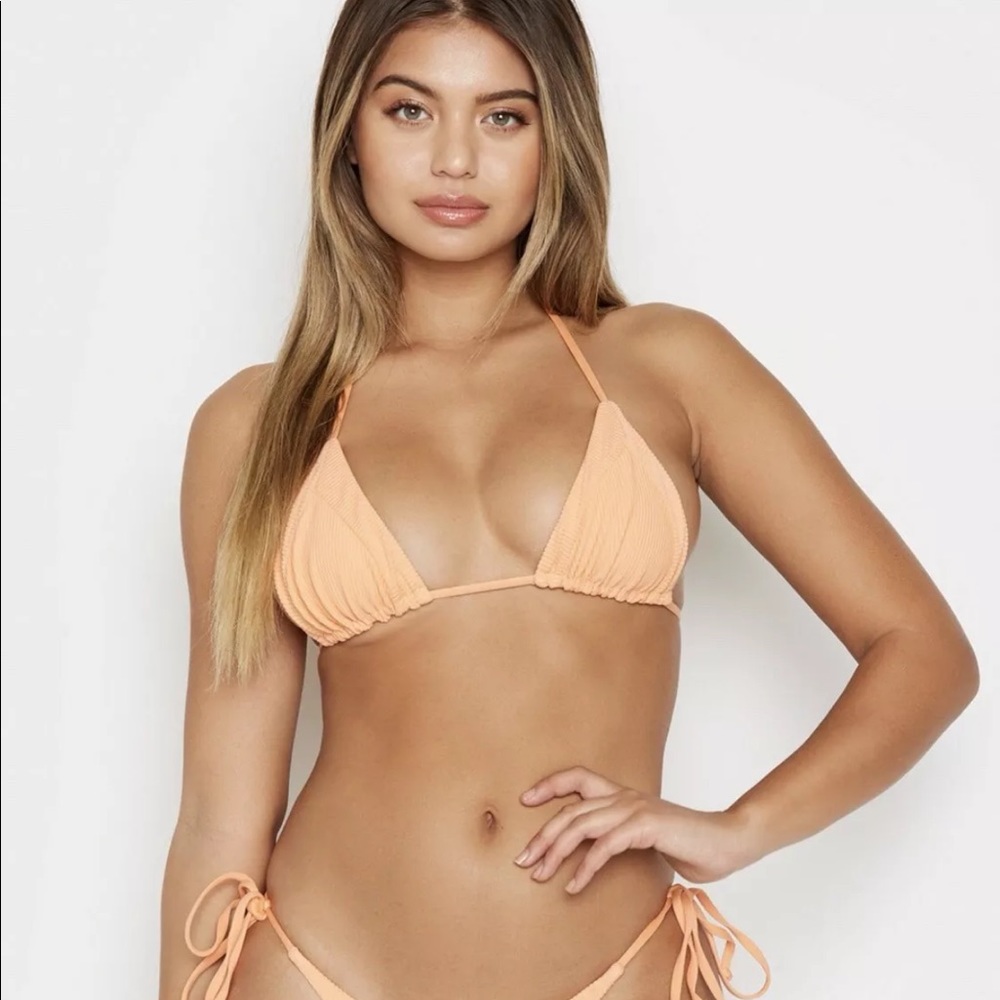 Frankie's bikinis SKY TOP - Like new